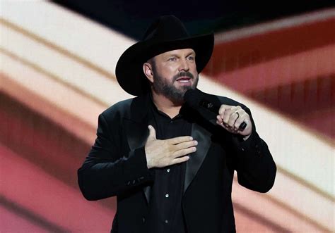  จะต้องไป! เกิดอะไรขึ้นกับ 'Garth Brooks' และการแสดงสุดยิ่งใหญ่ในกรุงเทพฯ?!